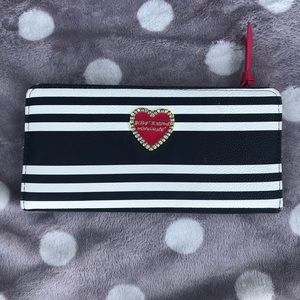 Betsy Johnson wallet